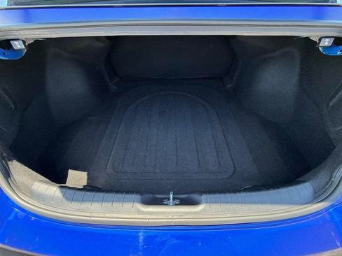 Used 2023 Hyundai Elantra Blue FWD image 12