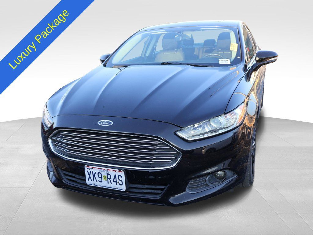 Used 2016 Ford Fusion SE w/ Equipment Group 202A FWD image 6