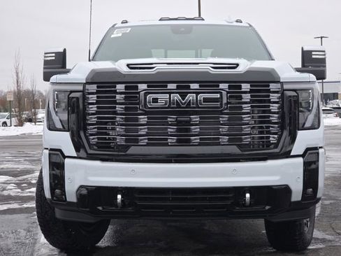 New 2026 GMC Sierra 2500 Denali Ultimate image 22