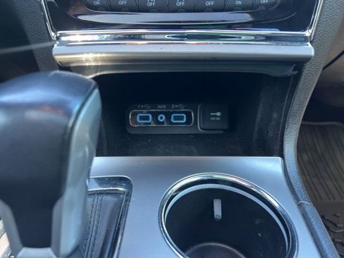 Used 2021 Jeep Grand Cherokee Limited w/ Premium Lighting Group image 42