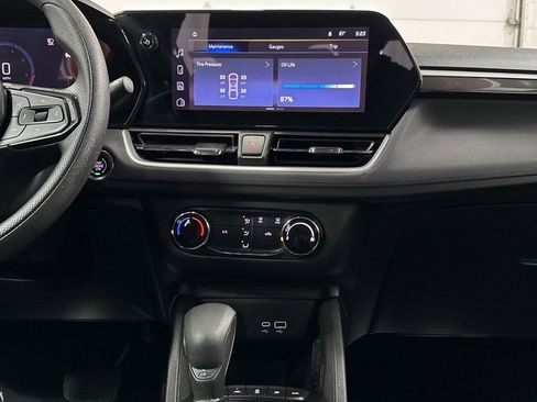 Used 2024 Chevrolet TrailBlazer LS image 22