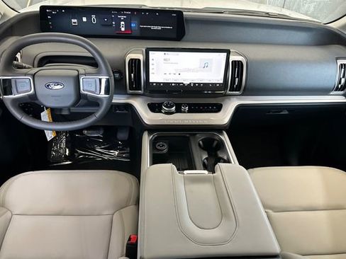 New 2026 Ford Expedition Max Active AWD/4WD image 12