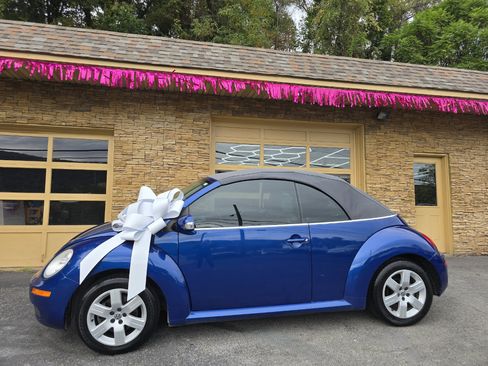 Used 2007 Volkswagen Beetle Convertible image 18