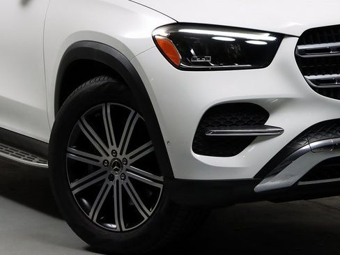 Used 2024 Mercedes-Benz GLE 350 4MATIC w/ Driver Assistance Package image 3