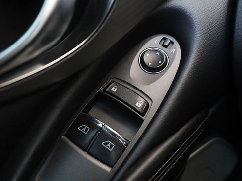 Used 2018 INFINITI Q60 3.0t Luxe AWD/4WD image 29