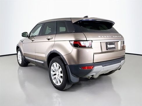 Used 2018 Land Rover Range Rover Evoque SE image 5