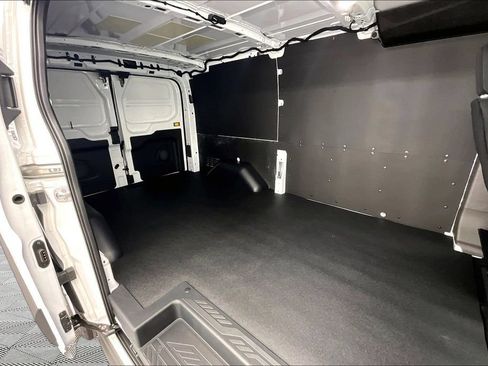 Used 2026 Ford Transit 150 Low Roof w/ Exterior Upgrade Package RWD image 27