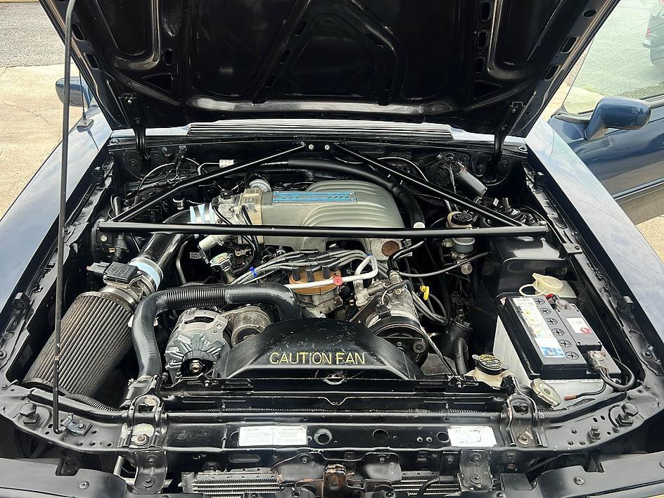 Used 1989 Ford Mustang LX RWD image 9