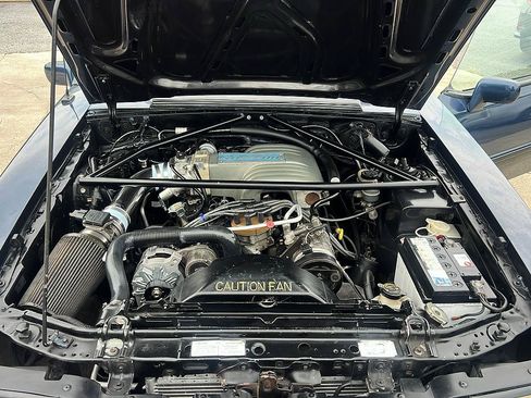 Used 1989 Ford Mustang LX RWD image 9
