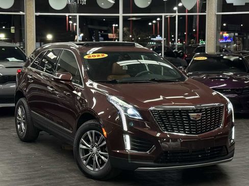 Used 2022 Cadillac XT5 Premium Luxury w/ LPO, Floor Liner Package image 2