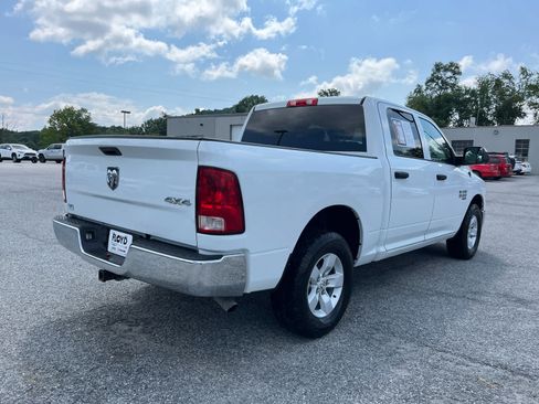Used 2022 RAM 1500 Tradesman w/ Chrome Appearance Group AWD/4WD image 3