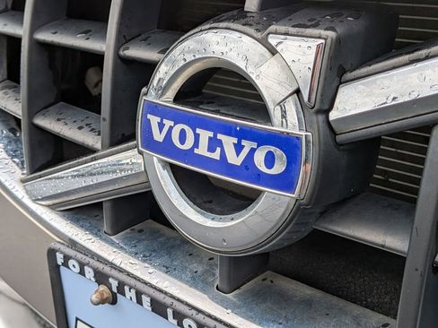 Used 2011 Volvo XC70 3.2 AWD/4WD image 25