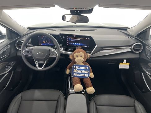 New 2026 Chevrolet Trax ACTIV w/ Driver Confidence Package FWD image 18