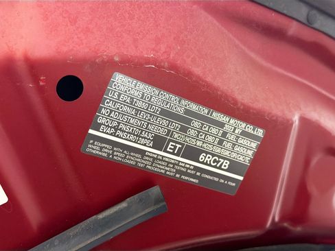 Used 2023 Nissan Rogue SV FWD image 16