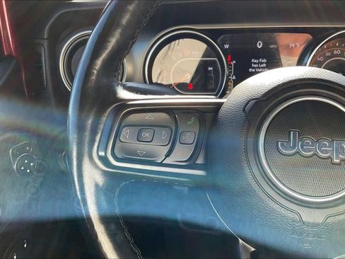 Used 2021 Jeep Wrangler Unlimited Sport AWD/4WD image 18