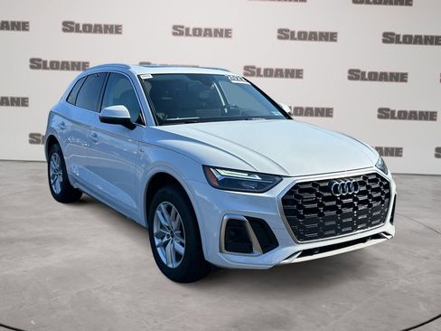 Certified 2022 Audi Q5 2.0T Premium AWD/4WD image 7