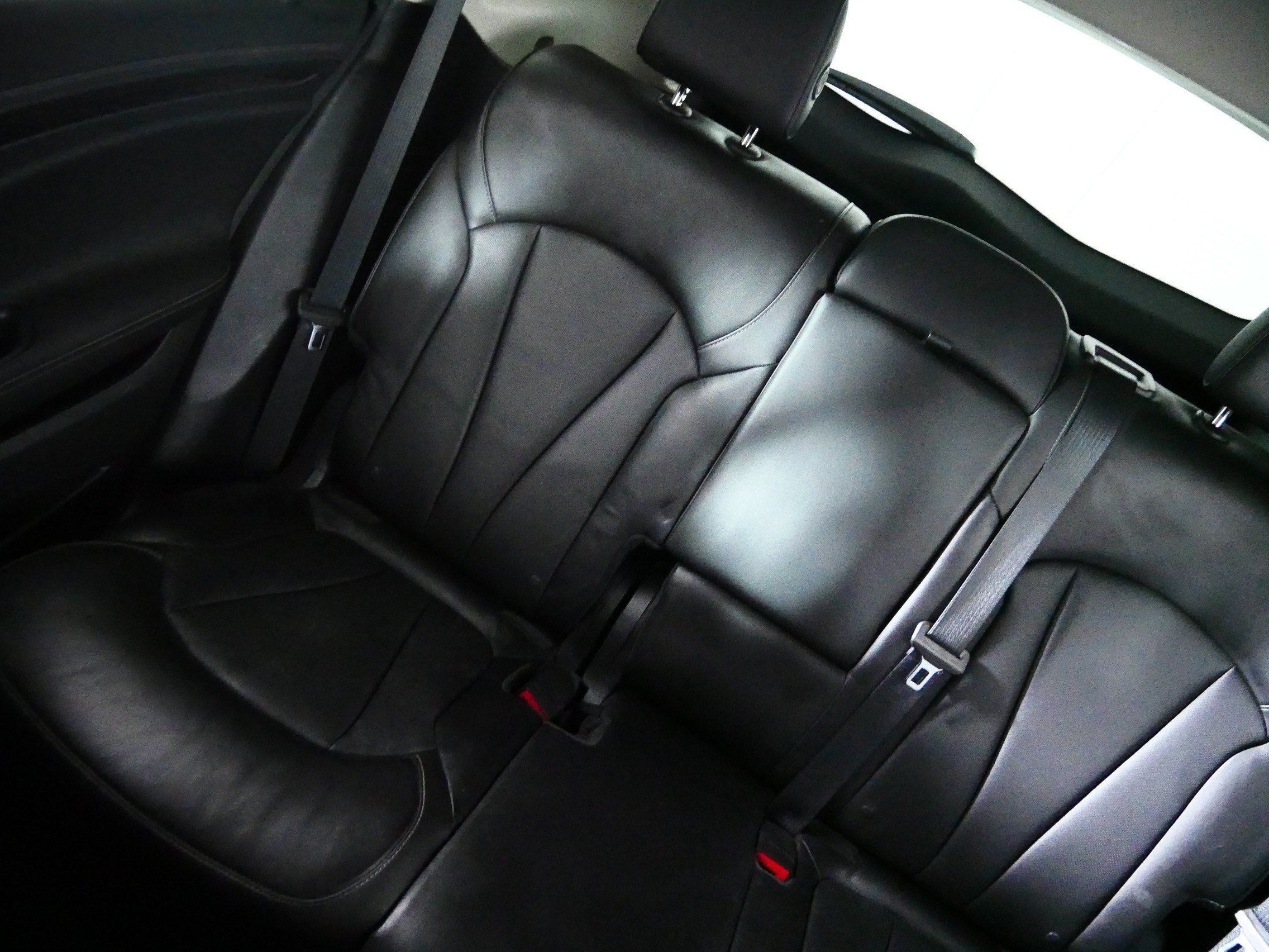 Used 2020 Buick Envision Essence FWD image 12