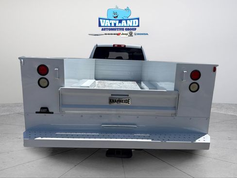 Used 2016 RAM 3500 Tradesman w/ Ambulance Prep Group RWD image 27