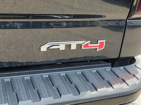 Used 2024 GMC Sierra 1500 AT4 w/ AT4 Premium Package AWD/4WD image 30