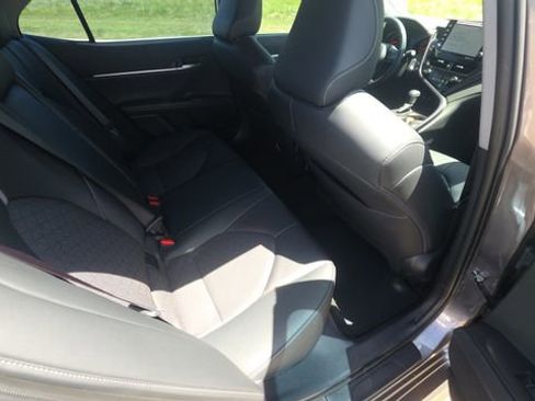 Used 2024 Toyota Camry XSE FWD image 27