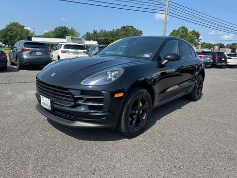 Used 2019 Porsche Macan AWD/4WD image 1