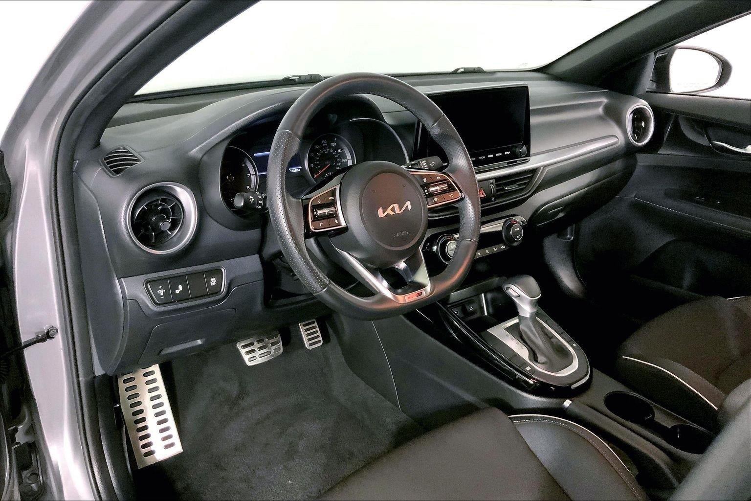 Used 2023 Kia Forte GT-Line FWD image 14