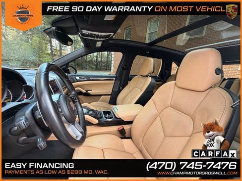 Used 2017 Porsche Cayenne S w/ Premium Plus Package image 23