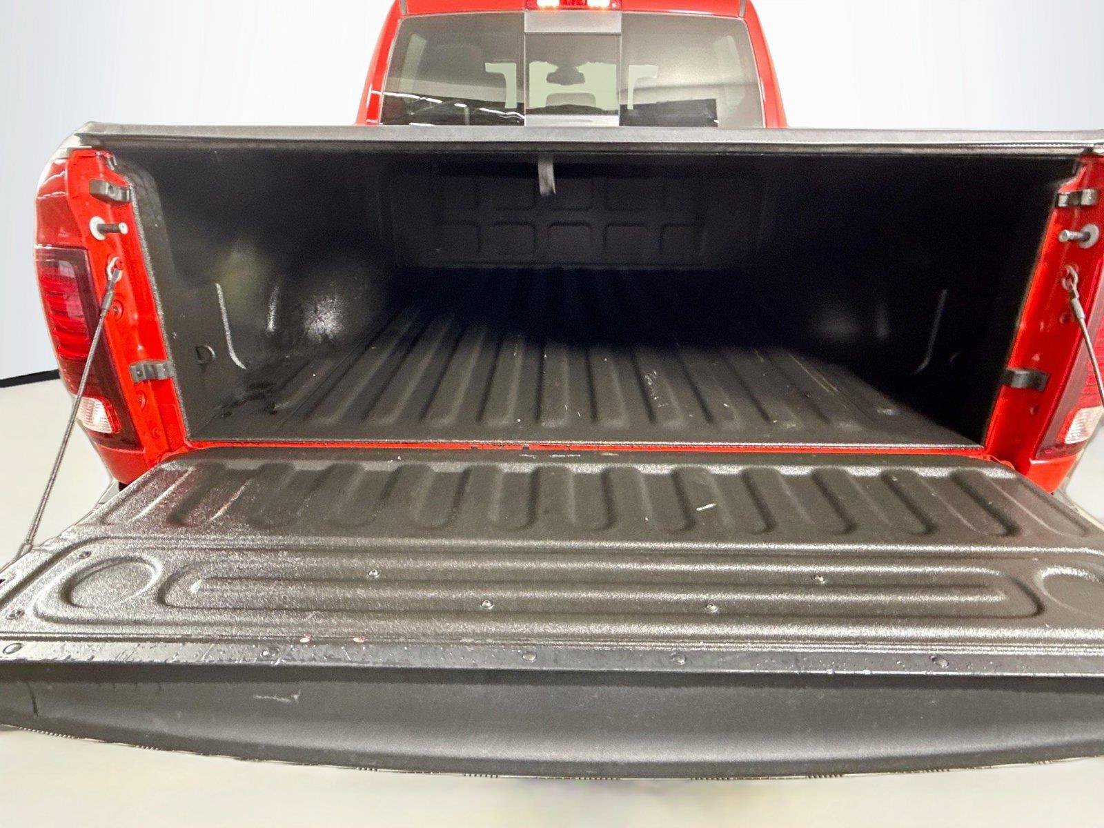 Used 2023 RAM 1500 Warlock w/ Trailer Tow Group AWD/4WD image 17