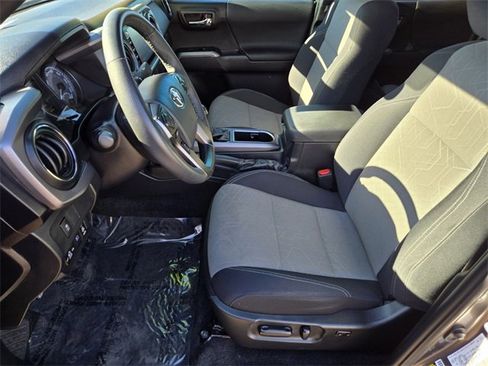 Certified 2023 Toyota Tacoma 4x4 Double Cab image 10