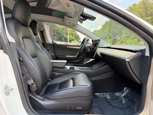 Used 2021 Tesla Model 3 Standard Range Plus RWD image 33