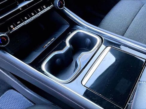 Certified 2024 Chevrolet Traverse Z71 image 14