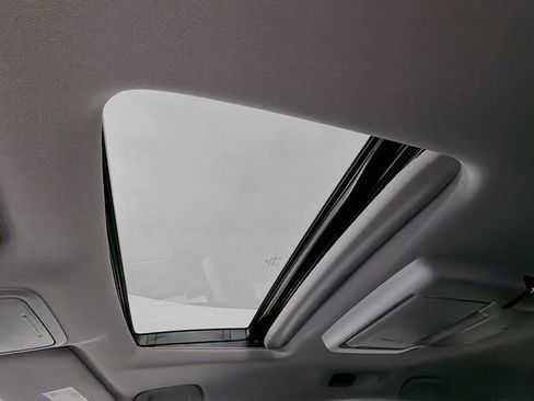 Used 2023 Honda Odyssey Touring image 28