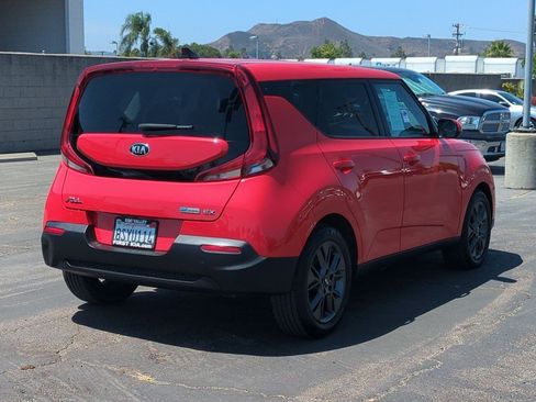 Certified 2021 Kia Soul EX FWD image 6