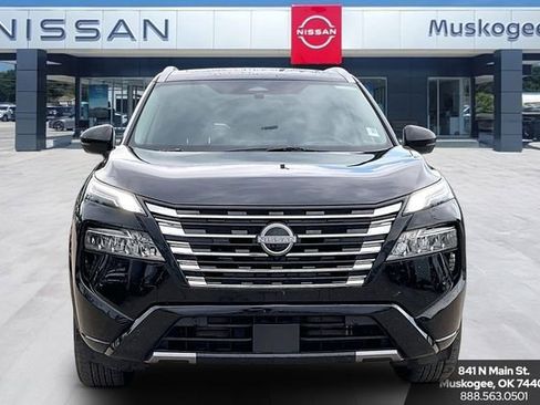 Used 2026 Nissan Rogue Platinum w/ Platinum Premium Package AWD/4WD image 2