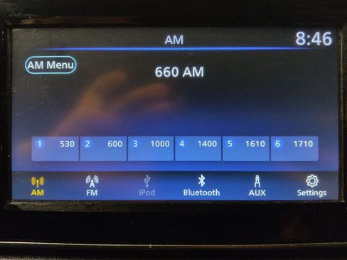 Used 2024 Nissan Versa S w/ Trunk Package FWD image 25