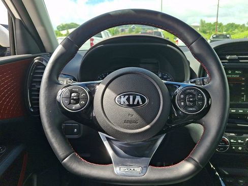 Used 2021 Kia Soul Turbo FWD image 20