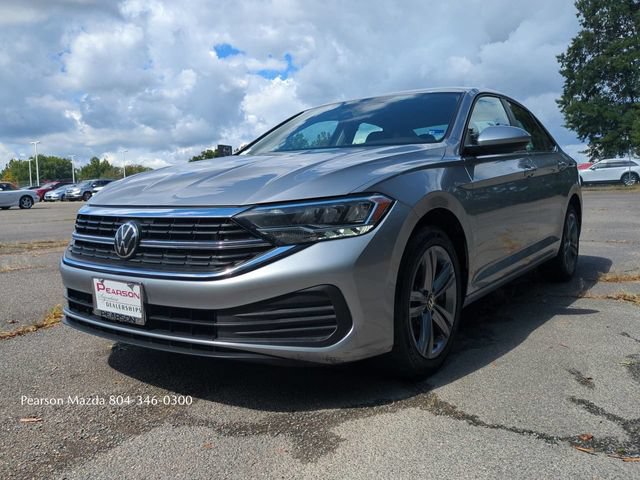 Used 2024 Volkswagen Jetta SE FWD image 9