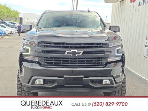 Used 2021 Chevrolet Silverado 1500 RST AWD/4WD image 2