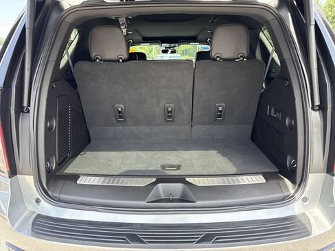 Used 2023 Chevrolet Tahoe RST w/ Luxury Package RWD image 39