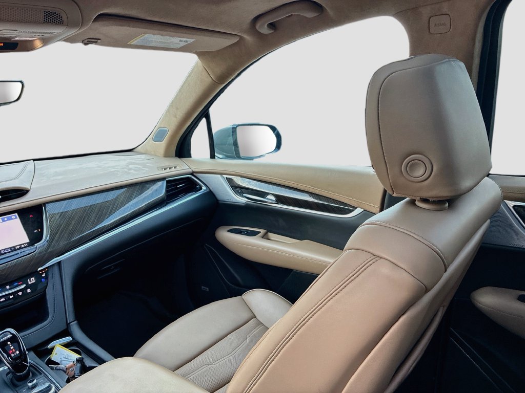 Used 2024 Cadillac XT6 Sport w/ Platinum Package AWD/4WD image 25