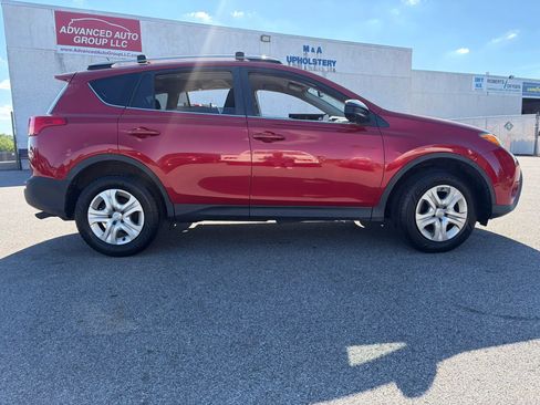 Used 2015 Toyota RAV4 LE AWD/4WD image 5