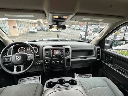 Used 2017 RAM 1500 Express image 24