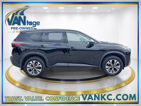 Used 2021 Nissan Rogue SV AWD/4WD image 5