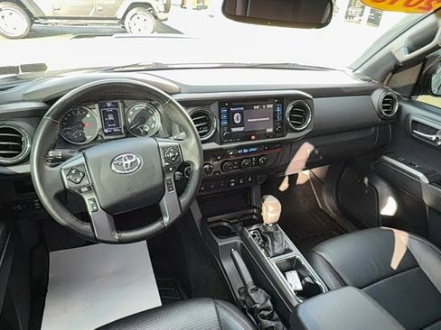 Used 2019 Toyota Tacoma TRD Pro image 11