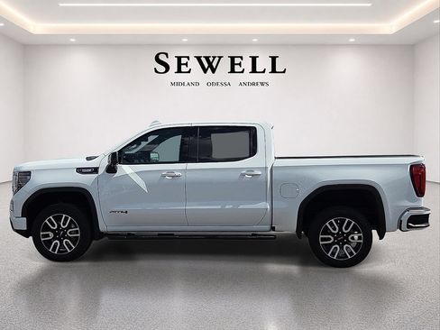 Used 2023 GMC Sierra 1500 AT4 w/ AT4 Premium Package AWD/4WD image 2