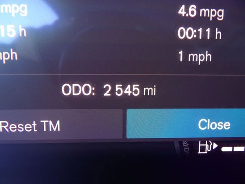 Certified 2025 Volvo XC90 B5 Core image 22