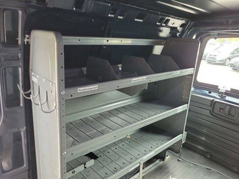 Used 2015 Chevrolet Express 2500 RWD image 12