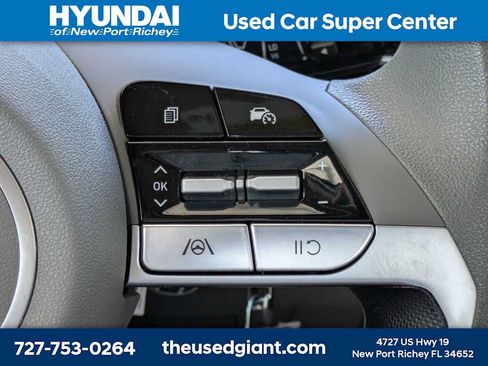 Used 2024 Hyundai Elantra SE FWD image 26