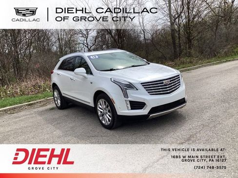 Used 2018 Cadillac XT5 Platinum w/ Driver Assist Package AWD/4WD image 1