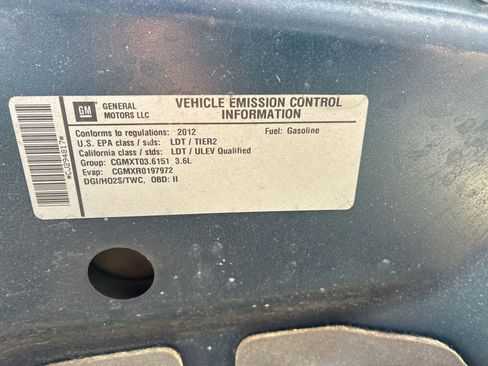 Used 2012 GMC Acadia Denali image 10